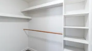 Sun Chase Apartment Closet
