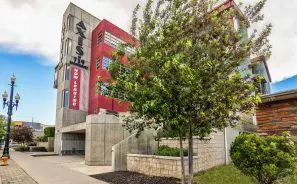 Axis at 739 Apartments