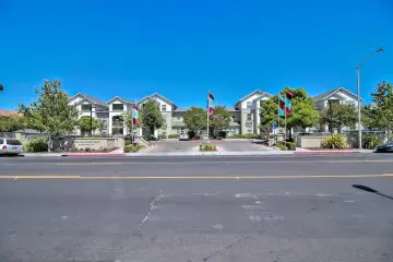Catalina Luxury Apartments Front Entrance