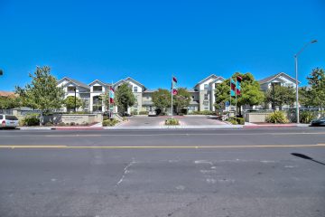 Catalina Luxury Apartments Front Entrance