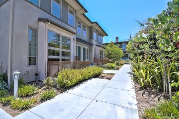 Los Altos Gardens II Apartment Building