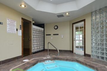 Hot Tub Jacuzzi Room
