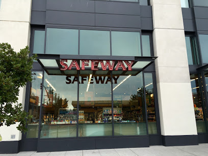 San Francisco City Guide | Shopping and Nearby Conveniences | Safeway