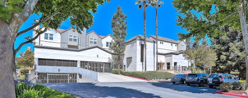 Stevens Creek Villas Apartments DeAnza