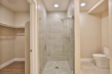 Bathroom with Walk-In Closet